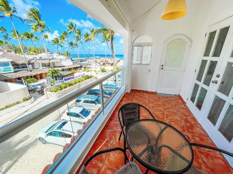Korales Beach Apartments image