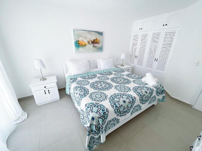 Korales Beach Apartments image