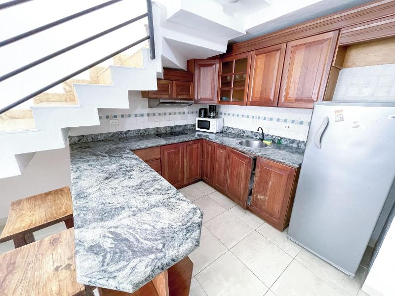 Korales Beach Apartments image