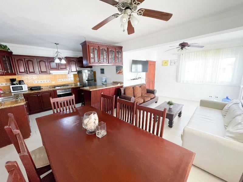 Korales Beach Apartments image