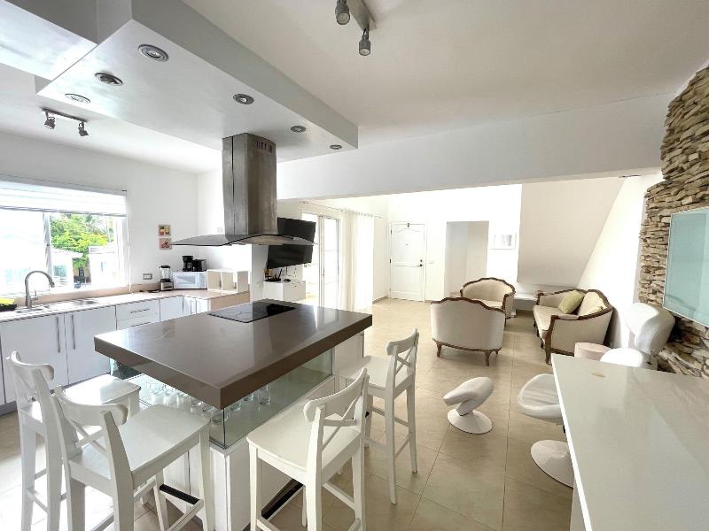 Korales Beach Apartments image