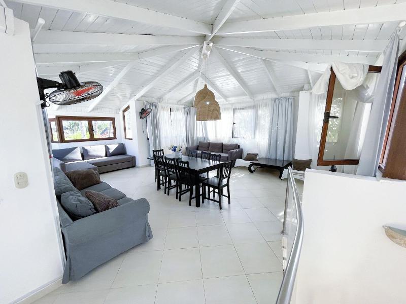 Korales Beach Apartments image