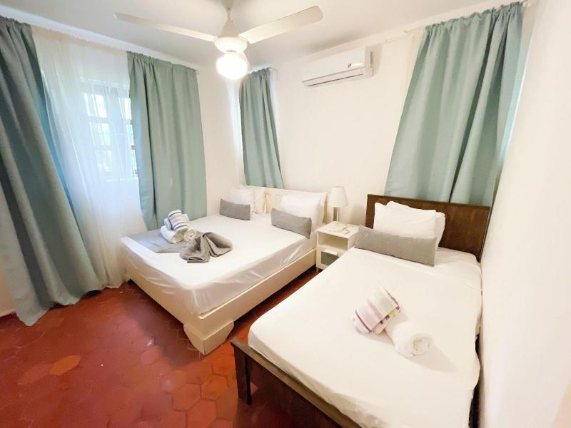 Korales Beach Apartments image