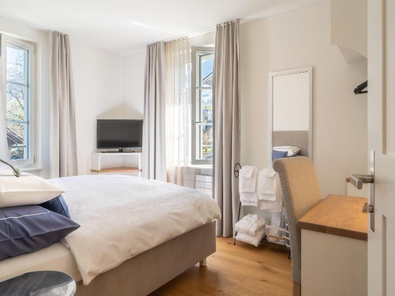 Verena's Boutique Villa Au Lac image