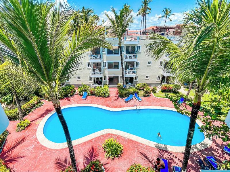 Caribbean Ocean Breeze Beach Hotel image