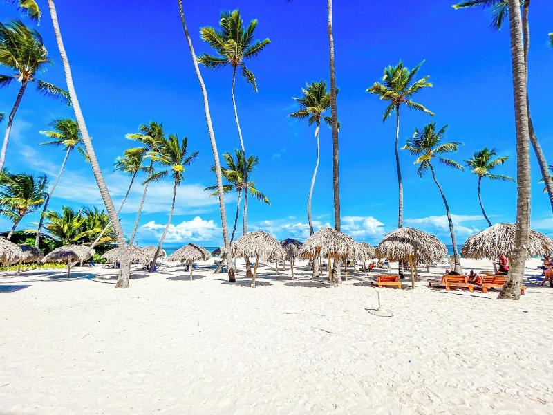 Caribbean Ocean Breeze Beach Hotel image