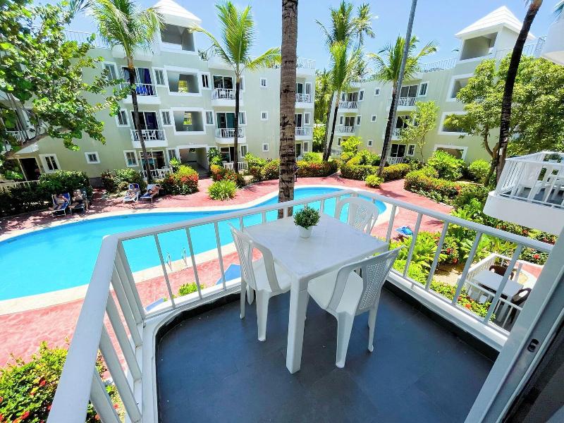 Caribbean Ocean Breeze Beach Hotel image