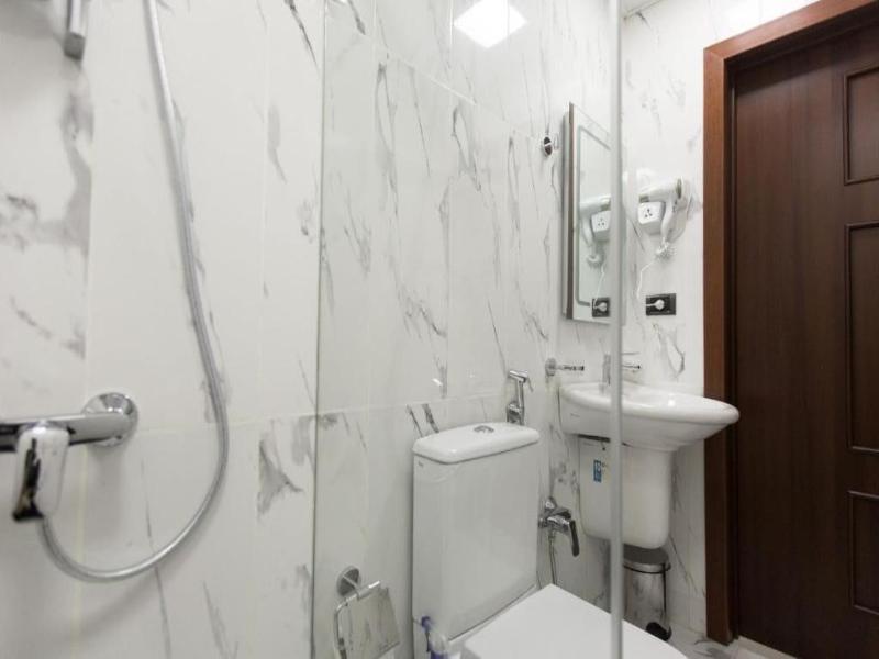 Deluxe Boutique Hotel image