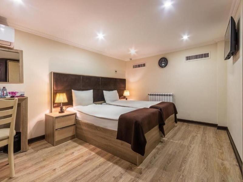 Deluxe Boutique Hotel image
