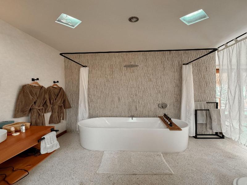 Kula Maya Boutique Hotel & Spa image