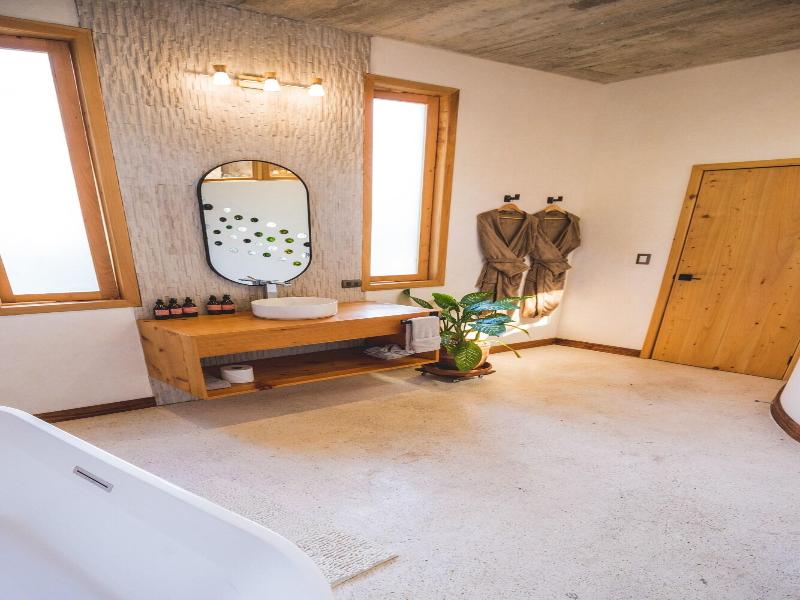 Kula Maya Boutique Hotel & Spa image