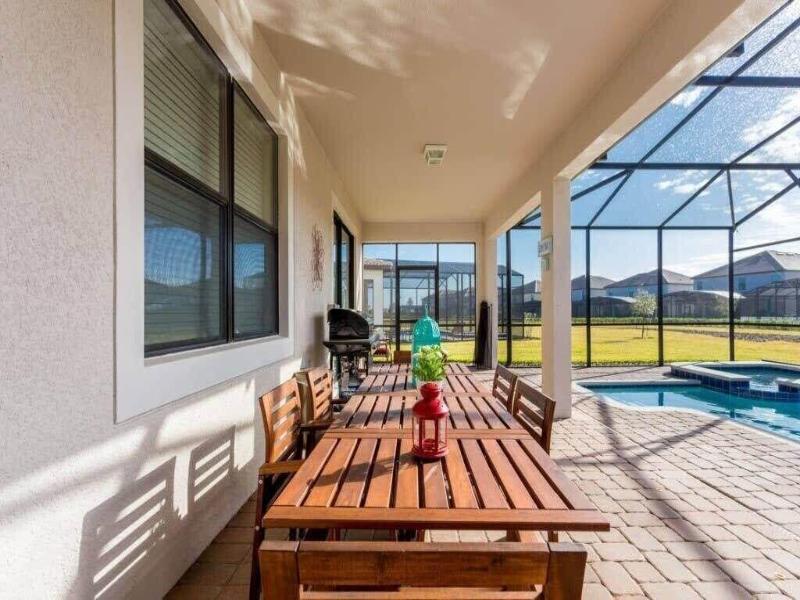 Spacious 5br, Private Pool, Beautiful Decor image