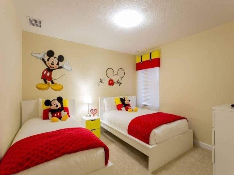 Spacious 5br, Private Pool, Beautiful Decor image