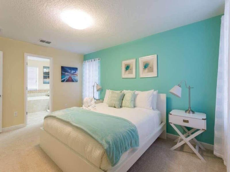Spacious 5br, Private Pool, Beautiful Decor image