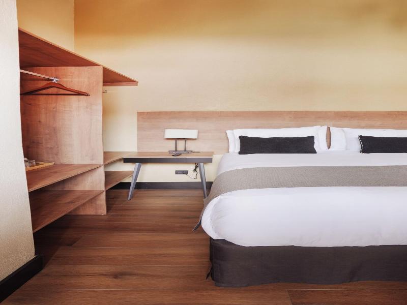 Centenario Hotel Boutique image