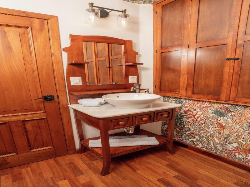 Centenario Hotel Boutique image