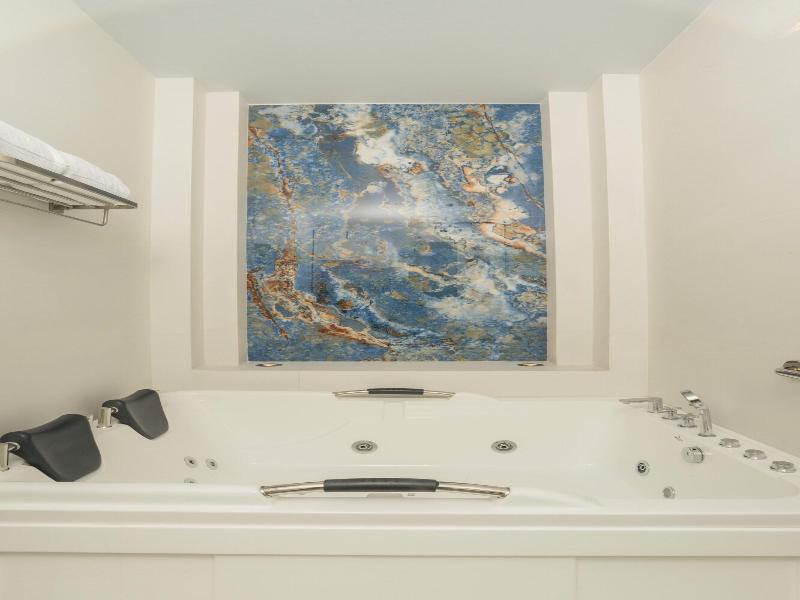 Centenario Hotel Boutique image