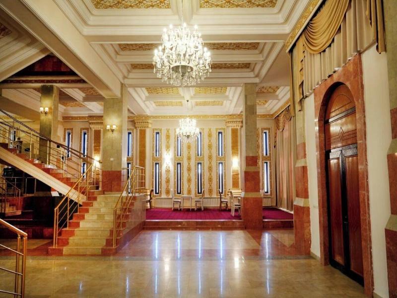Olive Garden Hotel Baku image