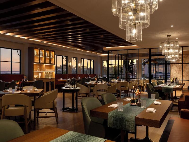 La Bahia Hotel And Spa image