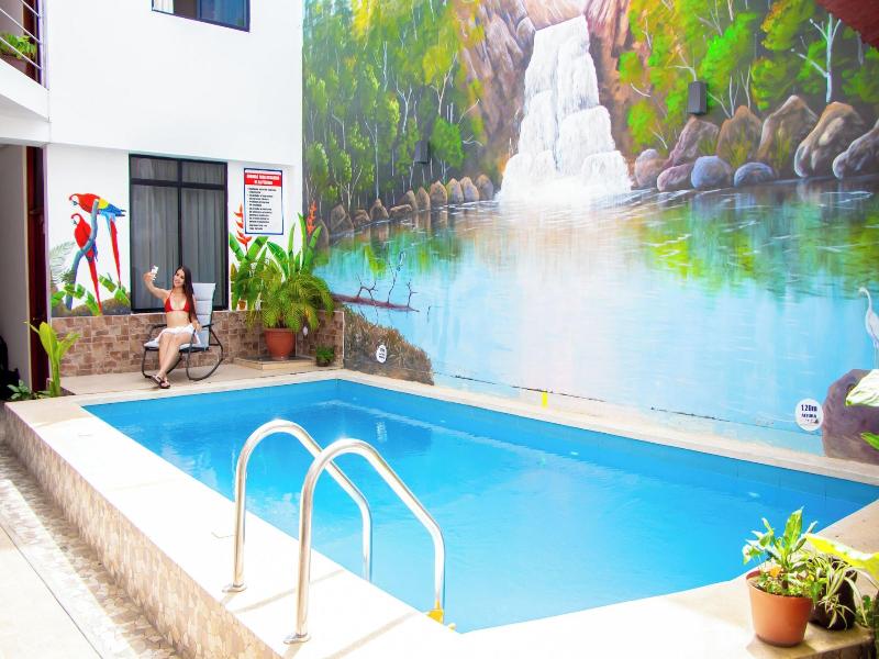Hotel Sueã±o Tropical image