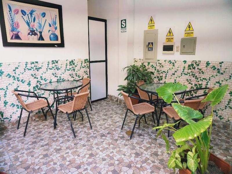 Hotel Sueã±o Tropical image