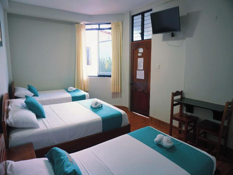 Hotel Sueã±o Tropical image