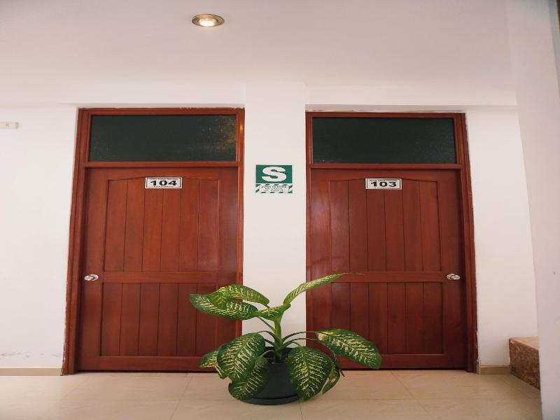 Hotel Sueã±o Tropical image
