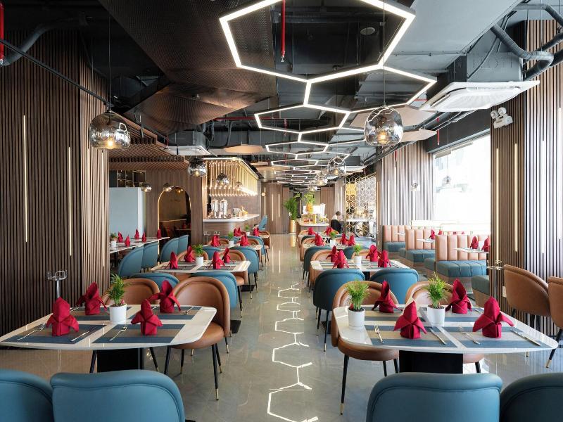 Bcons City Hotel image