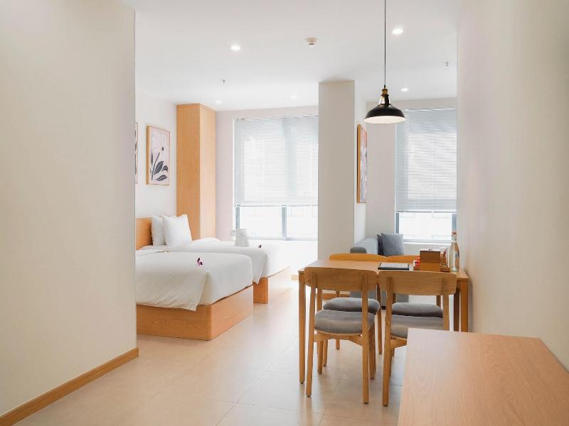 Bcons City Hotel image