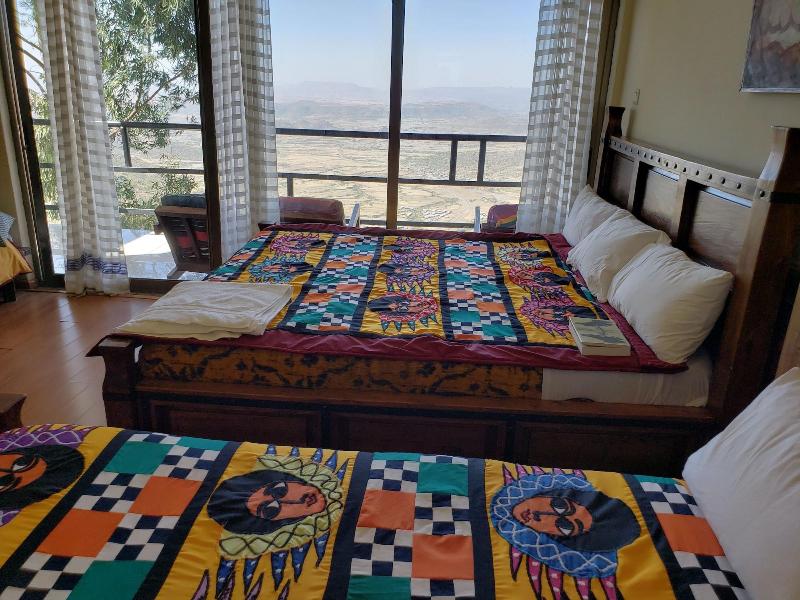 Top Twelve Hotel image