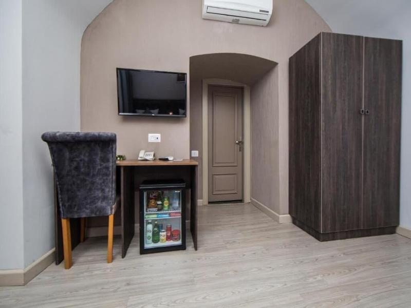 Passage Modern Hotel Baku image
