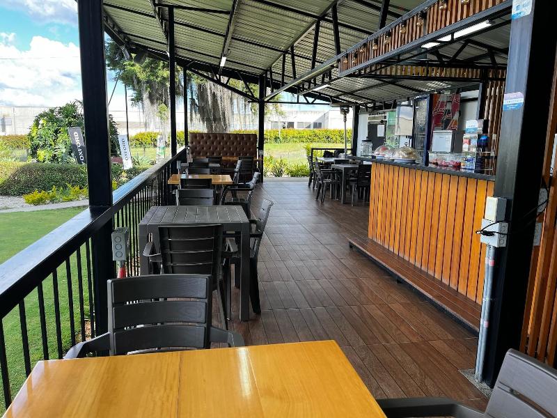 Isak Hotel & Golf Airport image