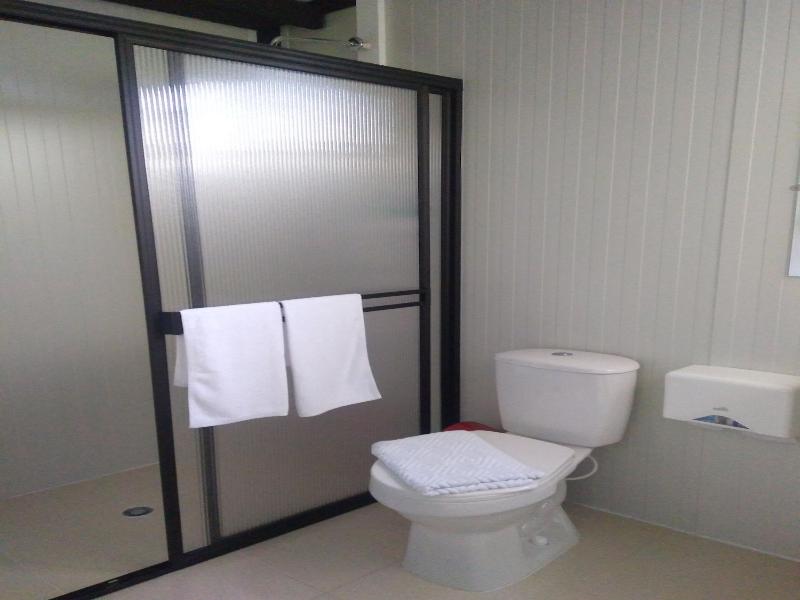 Isak Hotel & Golf Airport image
