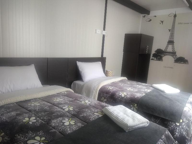 Isak Hotel & Golf Airport image