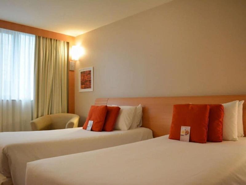 Regency Barra Hotel image