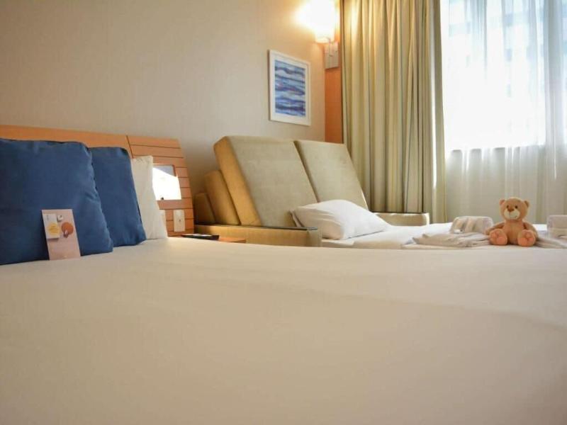 Regency Barra Hotel image