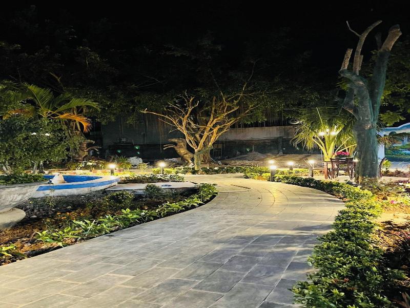 Chã¢u Sæ¡n Garden Resort image