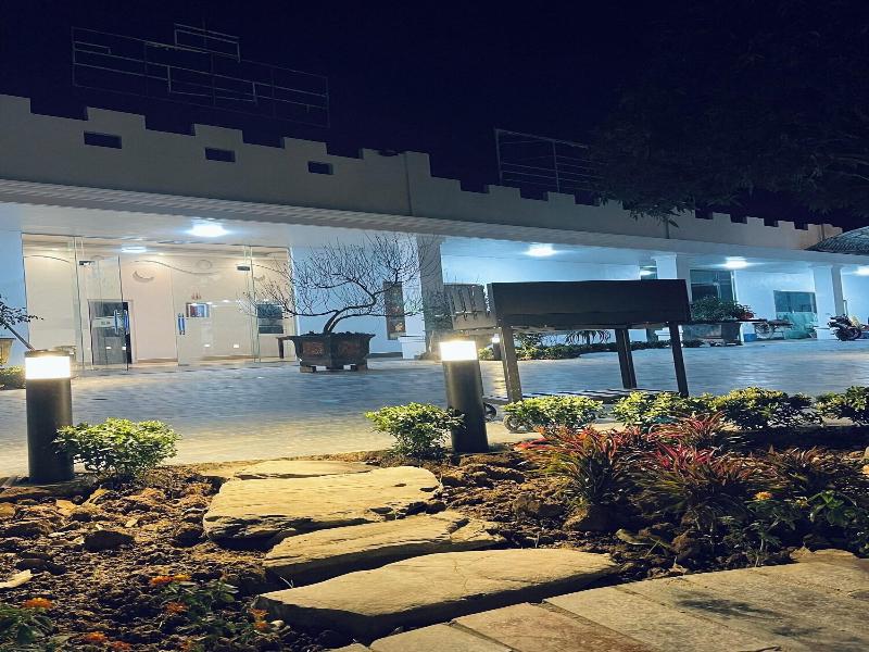 Chã¢u Sæ¡n Garden Resort image