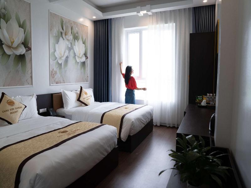 Chã¢u Sæ¡n Garden Resort image