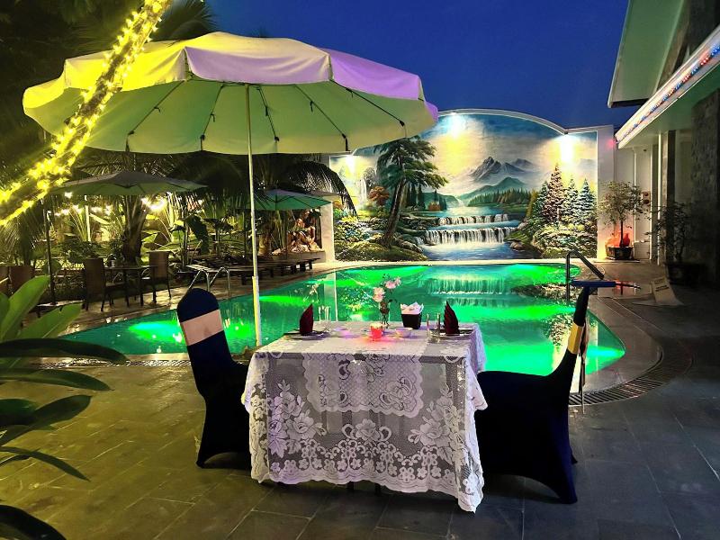 Chã¢u Sæ¡n Garden Resort image
