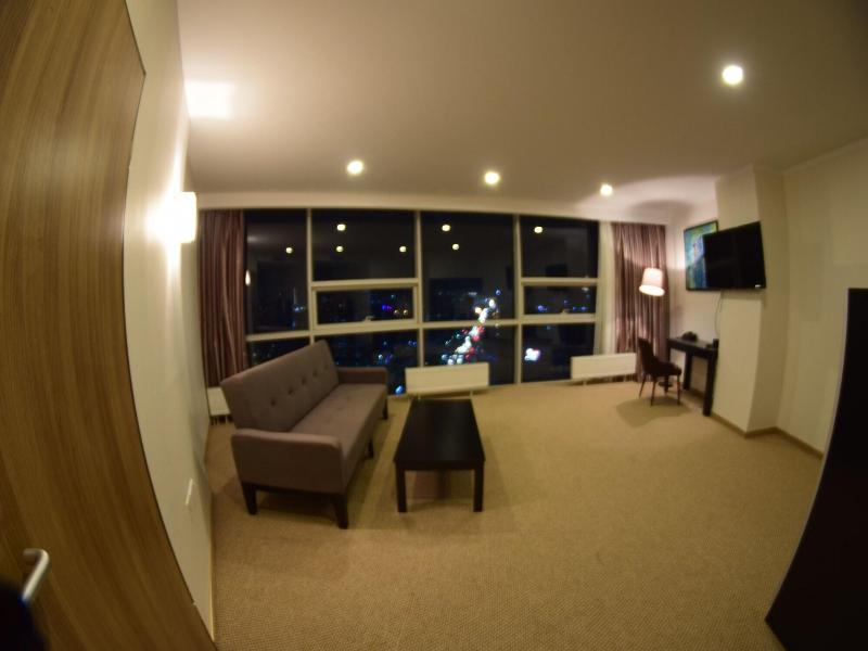 Royal Mountain Hotel image