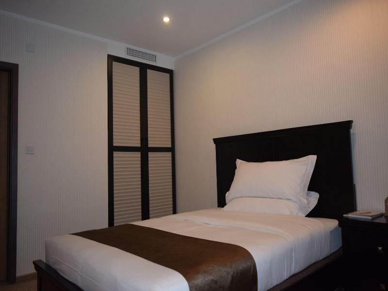 Royal Mountain Hotel image