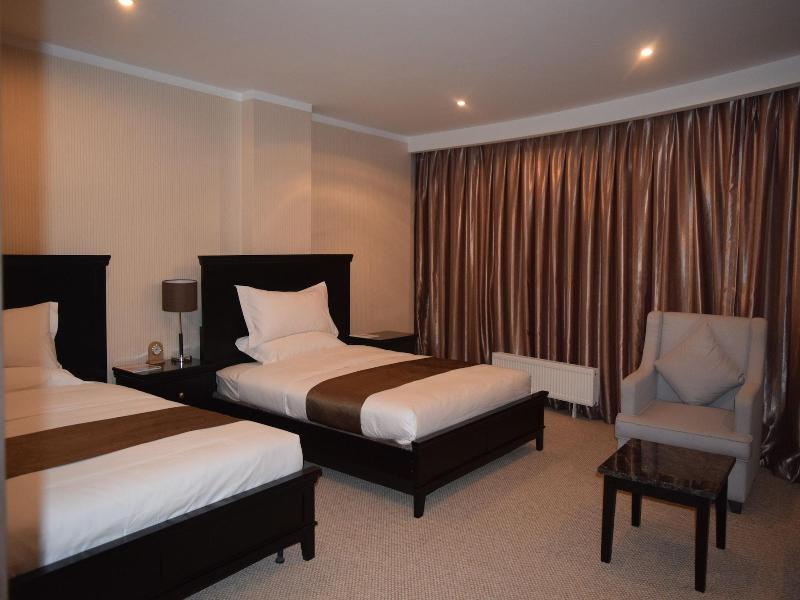 Royal Mountain Hotel image