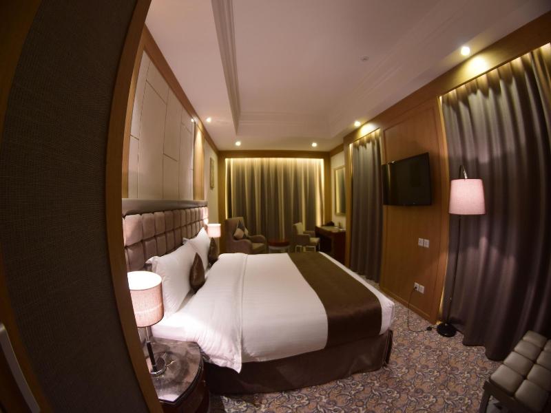 Royal Mountain Hotel image