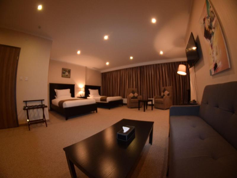 Royal Mountain Hotel image