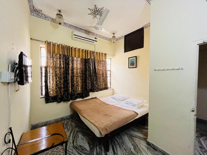 Hotel Heritage Haveli image