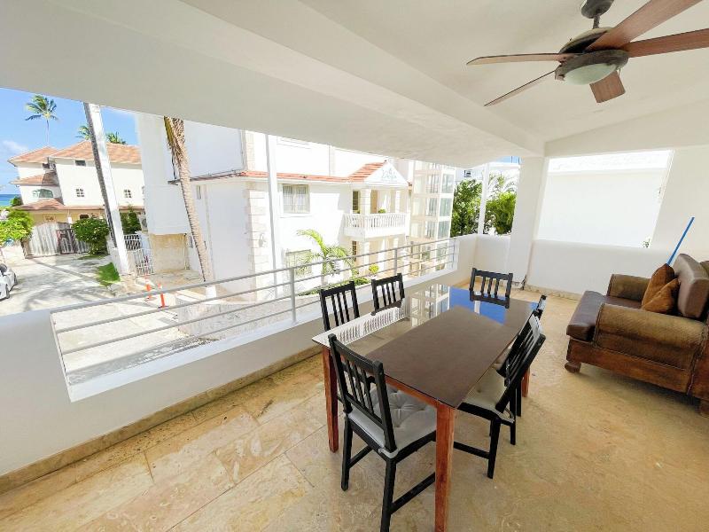 Bavaro Seaside Villas Beach Hotel & Spa image