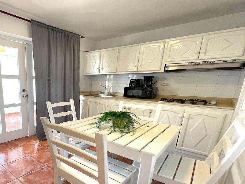 Bavaro Seaside Villas Beach Hotel & Spa image