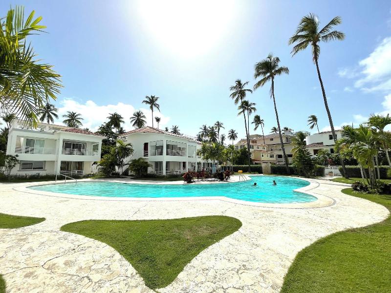 Bavaro Seaside Villas Beach Hotel & Spa image