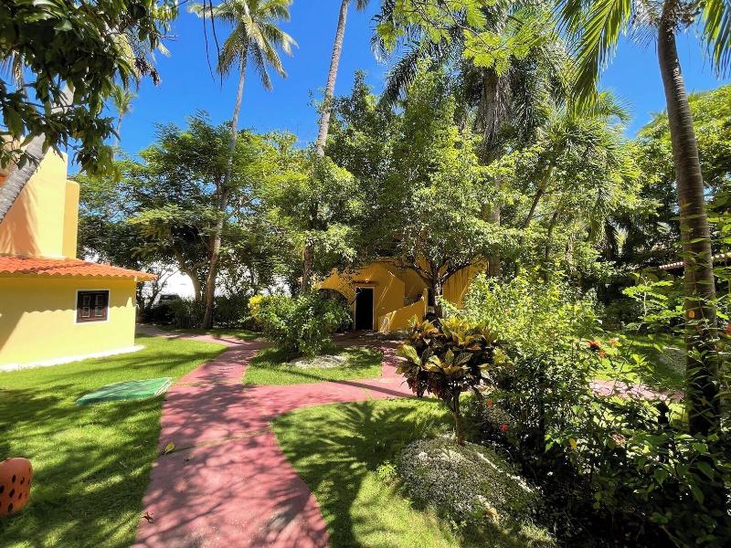 Bavaro Seaside Villas Beach Hotel & Spa image